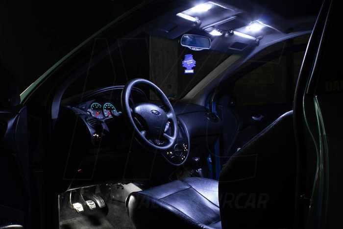Preview: Ford Focus MK1 Cool White