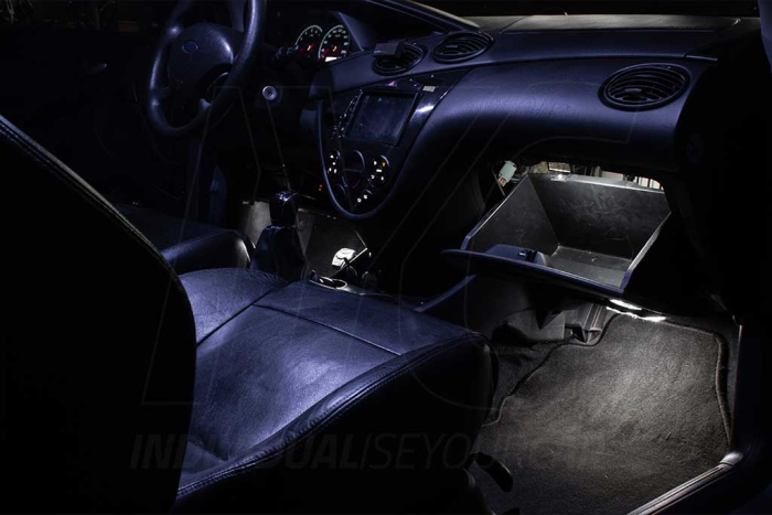 Preview: Ford Focus MK1 Cool White