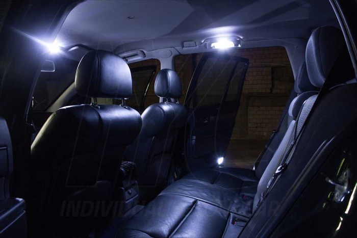 Preview: Opel Omega B Caravan Cool-White