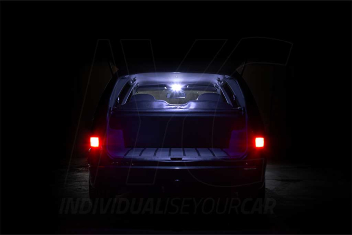 Preview: Opel Omega B Caravan Cool-White