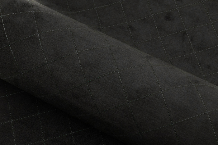 Schwarz Diamond Ebony