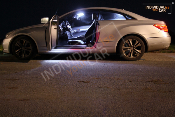 IYC - LED Innenraumbeleuchtung SET Passend Für Mercedes Benz CLS C219