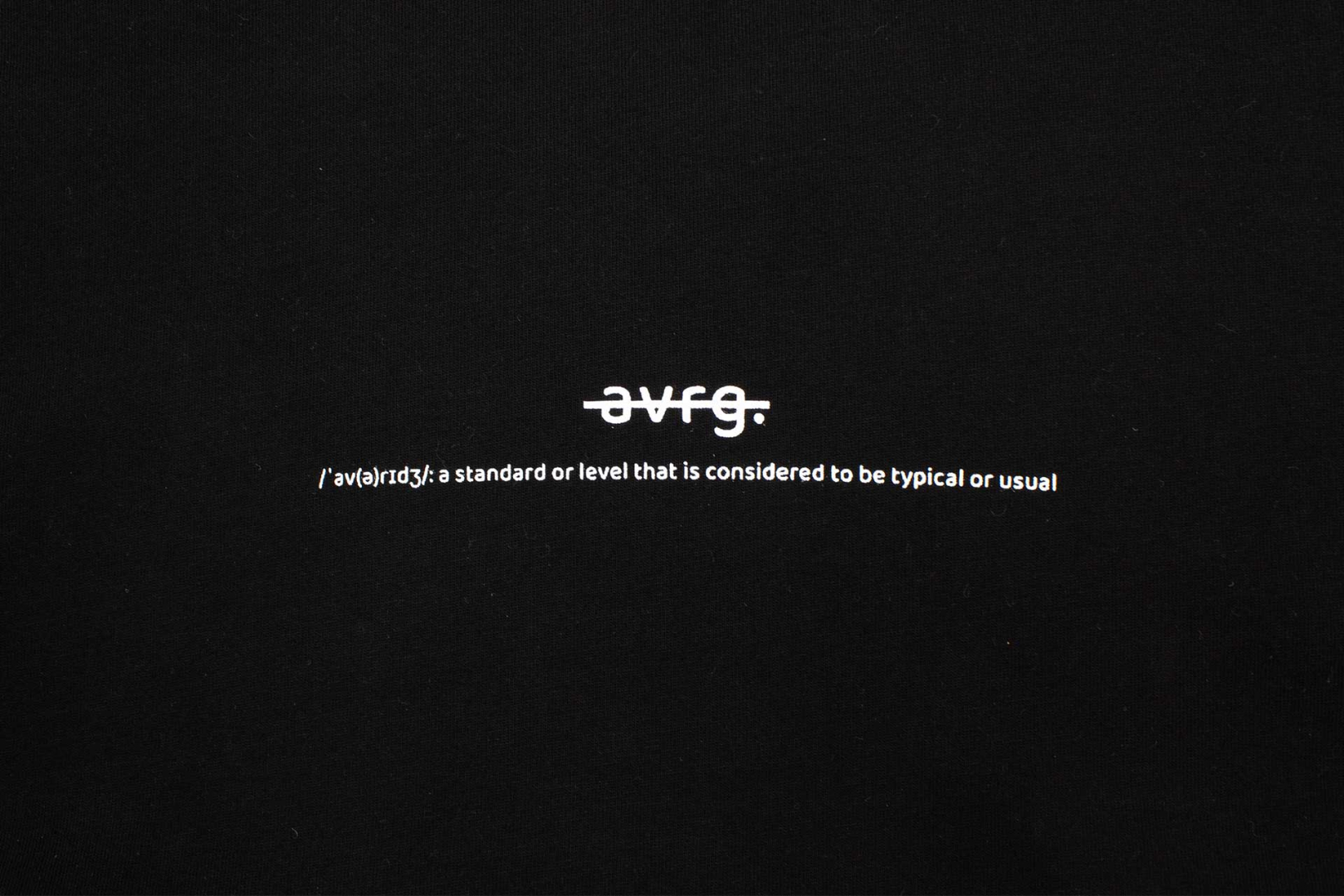 T-shirt avrg.® "Classic" black