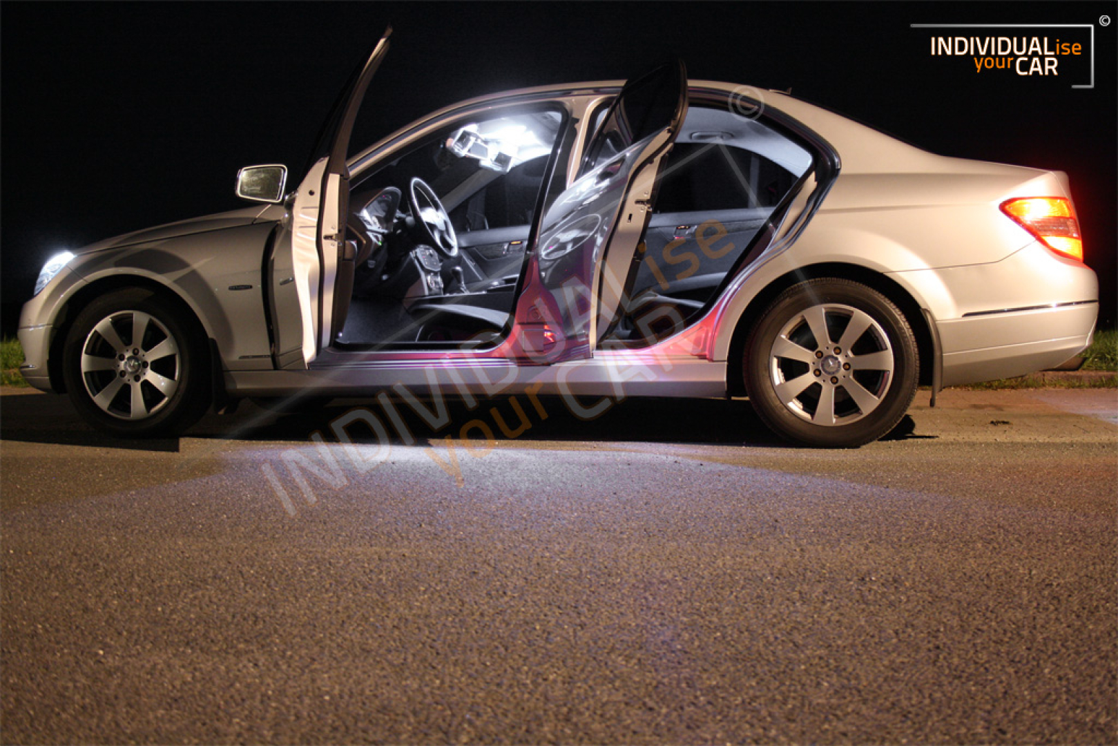 Mercedes-Benz C-Class Sedan W204 LED-Kit - Pure-White