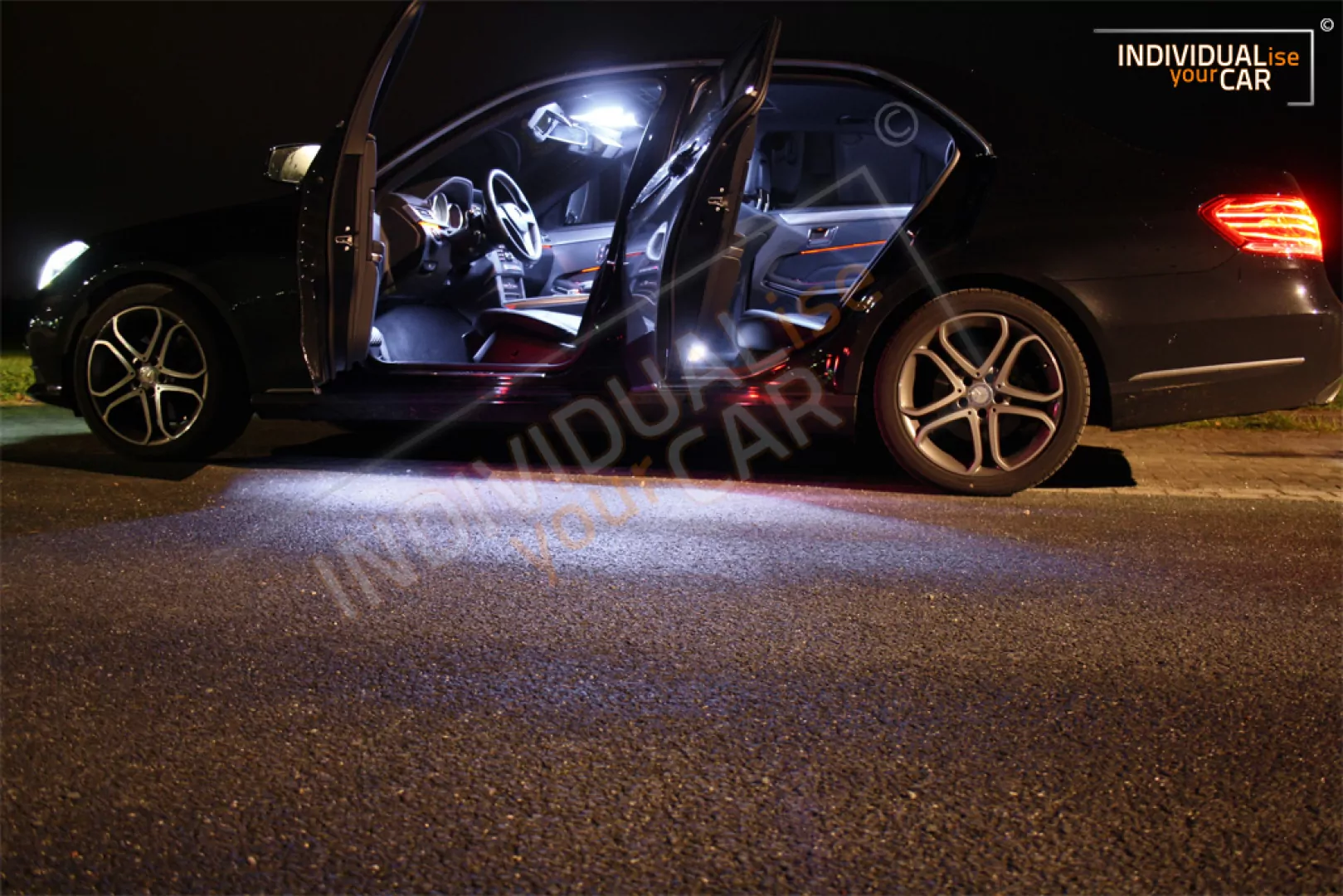 IYC - LED Innenraumbeleuchtung SET für Mercedes - Benz E-Klasse Limousine  W212 - Cool-White