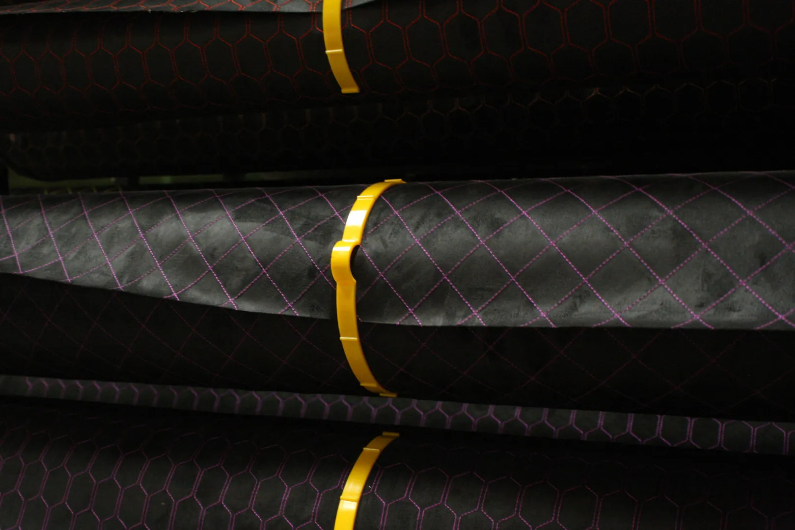 Rollenhalter Rollenclip für Vinylfolien, Carwrappingfolien, indivitara Stoffe
